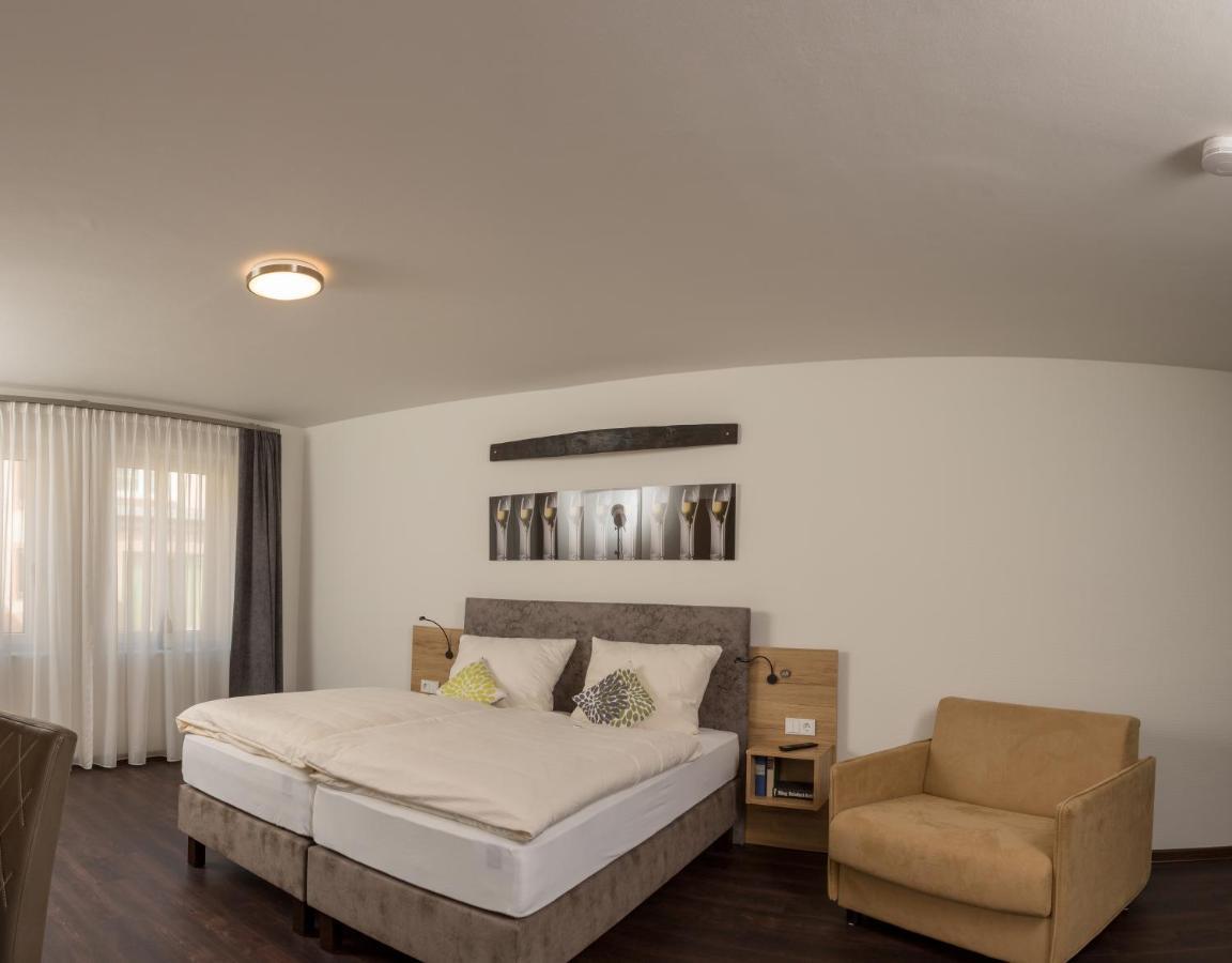 Weinhotel Ayler Kupp Bilik gambar